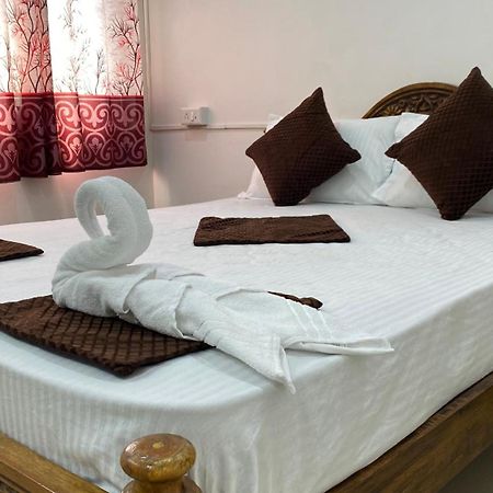 Kavieya Residency Hotel Purnankuppam Luaran gambar