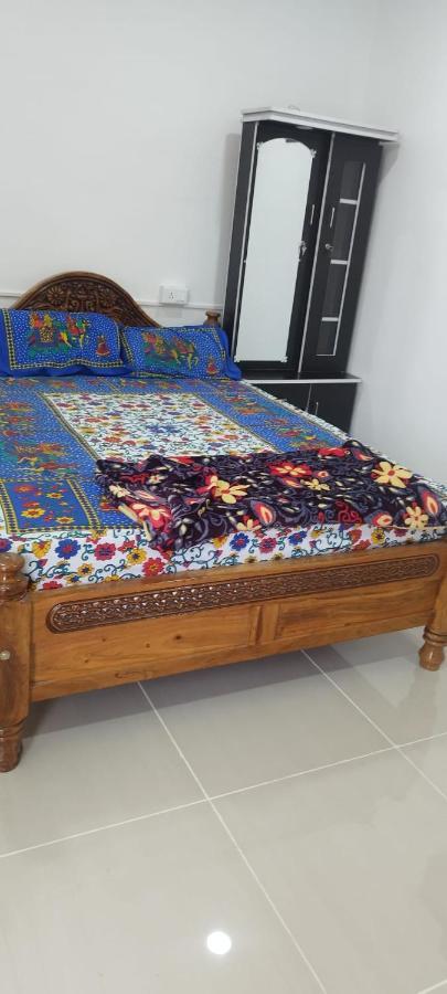 Kavieya Residency Hotel Purnankuppam Luaran gambar
