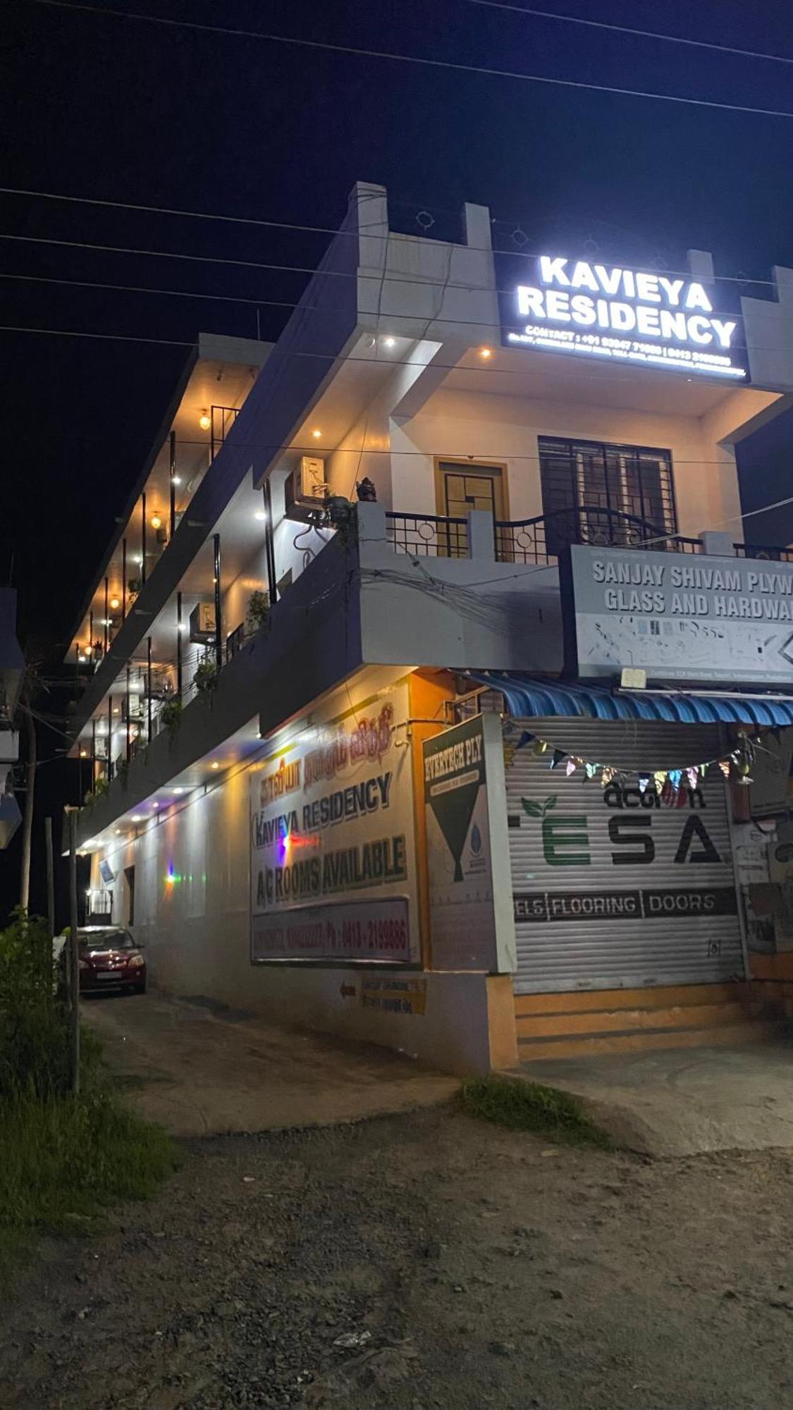 Kavieya Residency Hotel Purnankuppam Luaran gambar