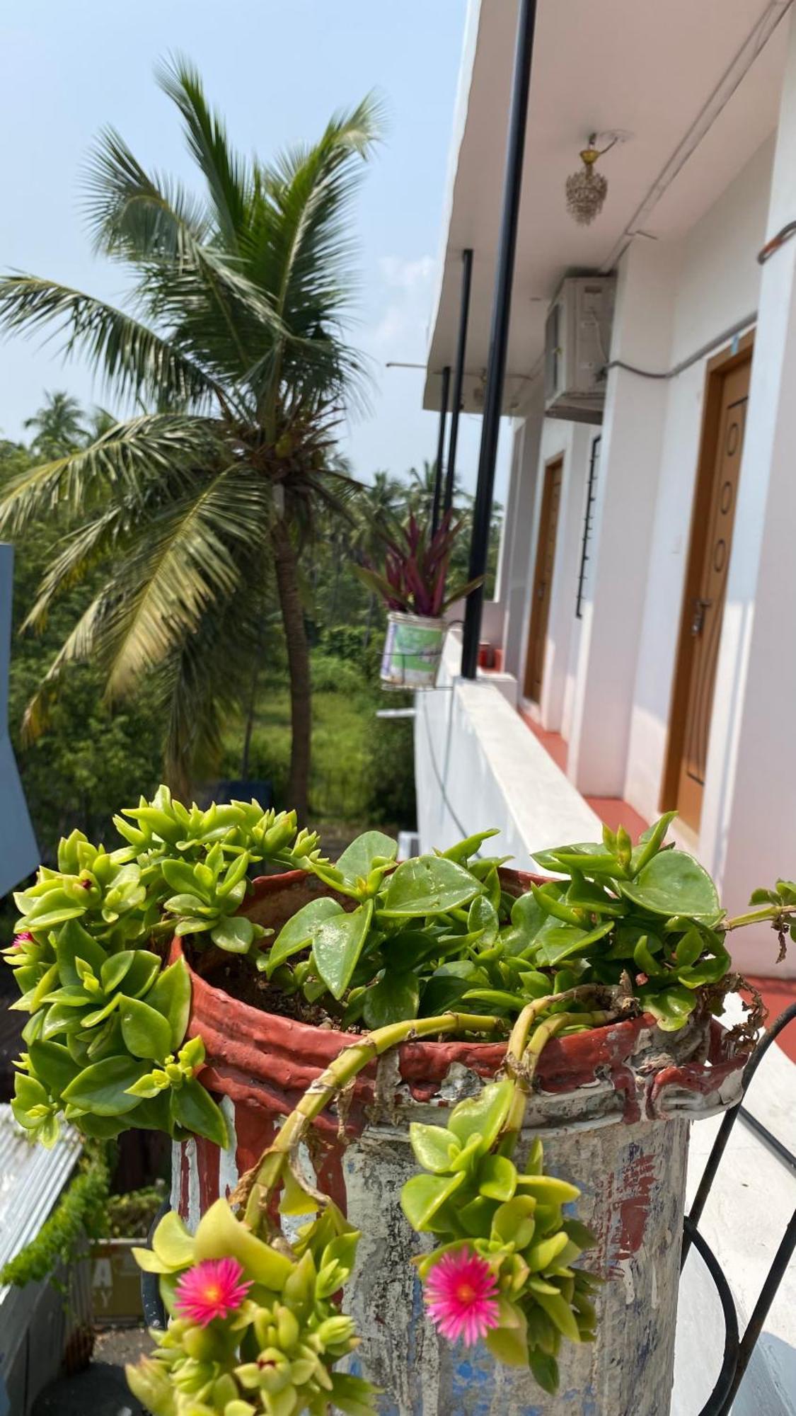 Kavieya Residency Hotel Purnankuppam Luaran gambar
